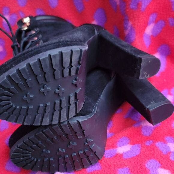 Shoe Dazzle Max heeled boots - Picture 3 of 5